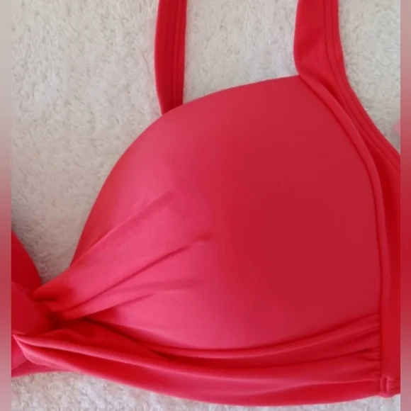 VENUS Pink Twist Bikini Top - Picture 7 of 14